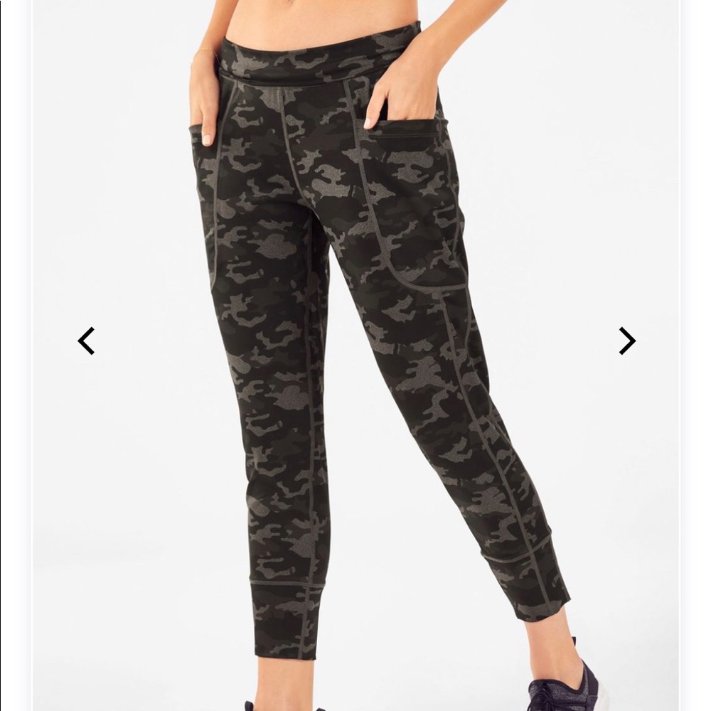 Fabletics Maj Pants Small